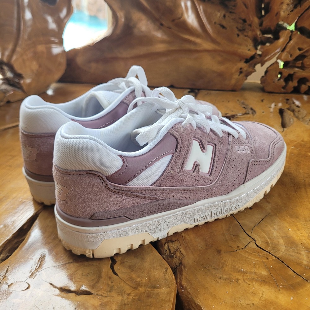 New Balance 550 Womens Sneakers Size 8.5 Pink Suede Retro Streetwear Y2K - Picture 2 of 13